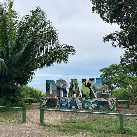 Pez Espada Tours y Cabinas Drake Bay Bagian luar foto